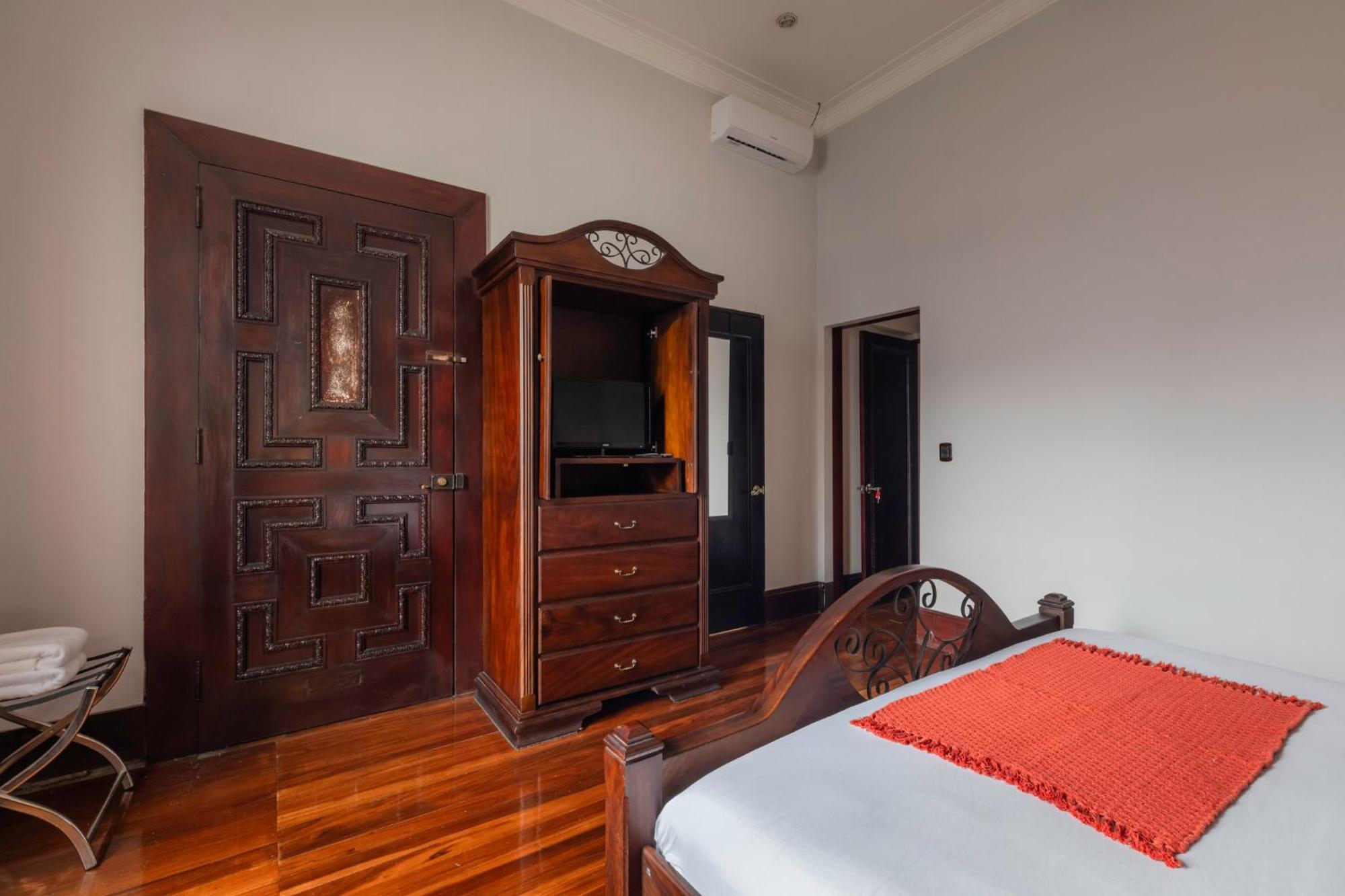 Hotel Majestad San José Kültér fotó